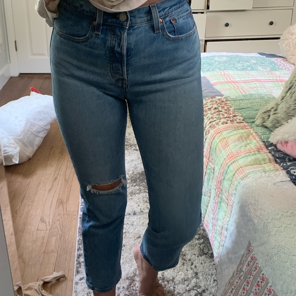 Levi’s Jeans - Picture 3 of 5